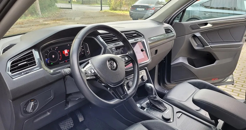Volkswagen Tiguan cena 139900 przebieg: 106000, rok produkcji 2019 z Nowa Dęba małe 352